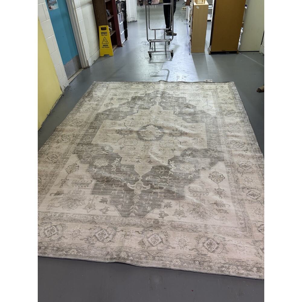 Vintage Rug - Picture 2 of 7